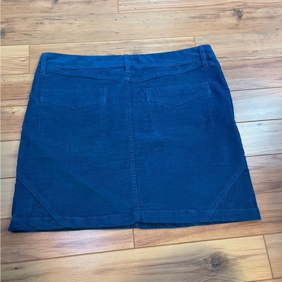 COPY - Horny Toad corduroy skirt size 12 - Picture 5 of 6